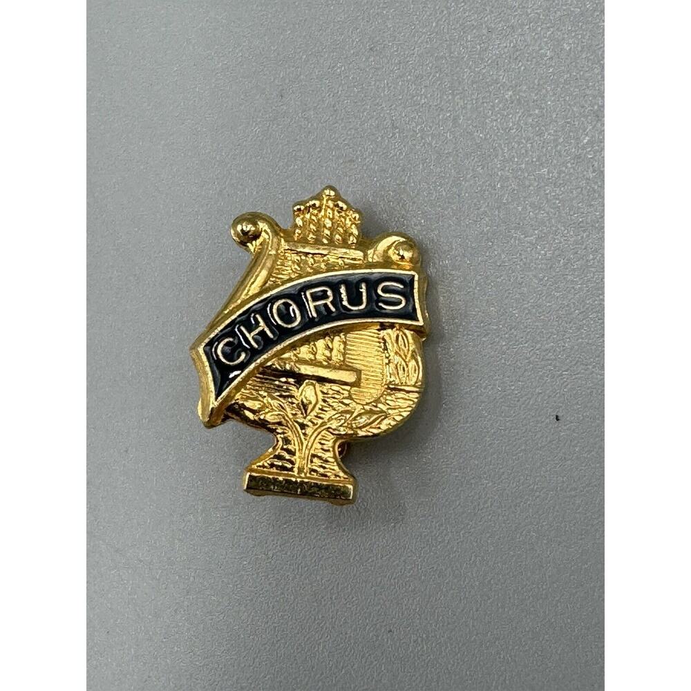 Vintage Gold Colored Chorus Singing Lapel Pin Brooch